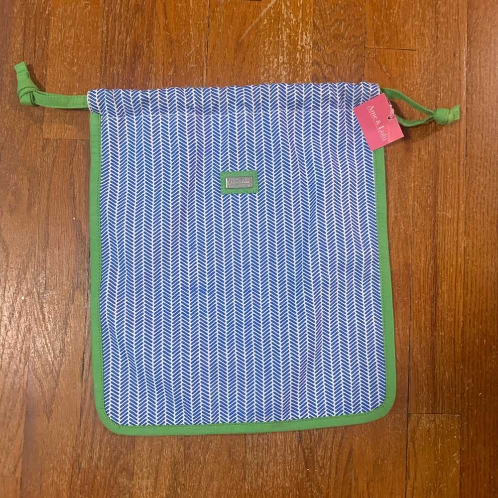 Ame & Lulu Clover Blue/White Drawstring Shoe Travel Bag